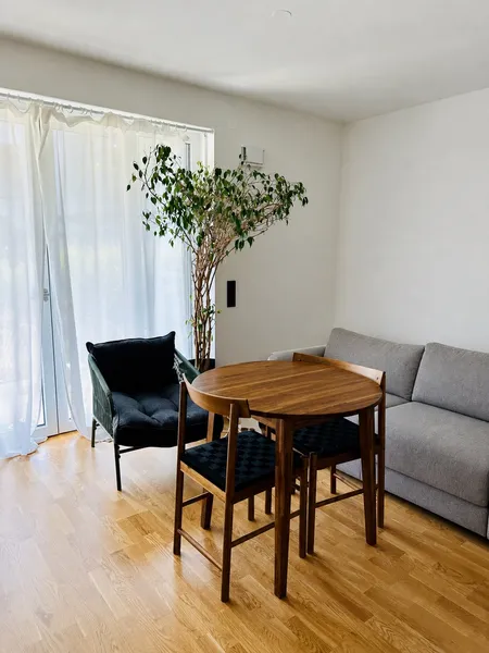 Sublet 12months ab 15 Oct / 1 Nov: 2-Zimmer-Wohnung inkl. Wohnküche, 47 m² + Keller — photo 1